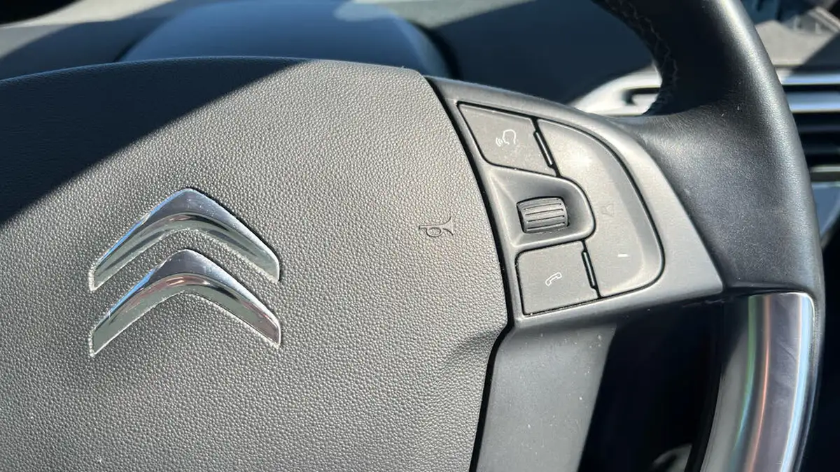 2019-citroen-c4-spacetourer-12-puretech-flair-big-23