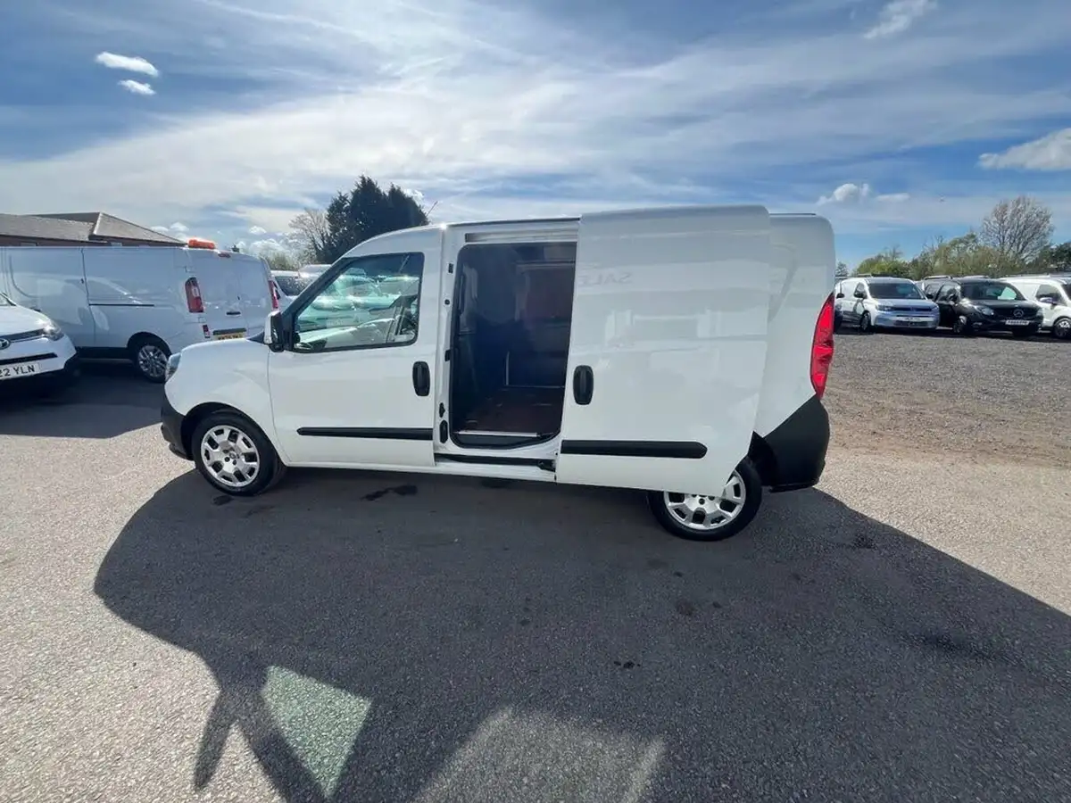 2021-fiat-doblo-cargo-13td-l2h1-maxi-sx-big-45