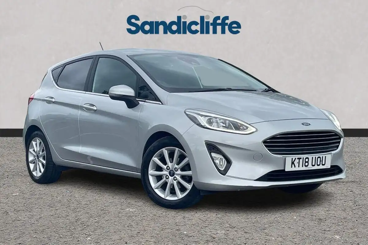 2018-ford-fiesta-10t-titanium-100ps-5d-big-0