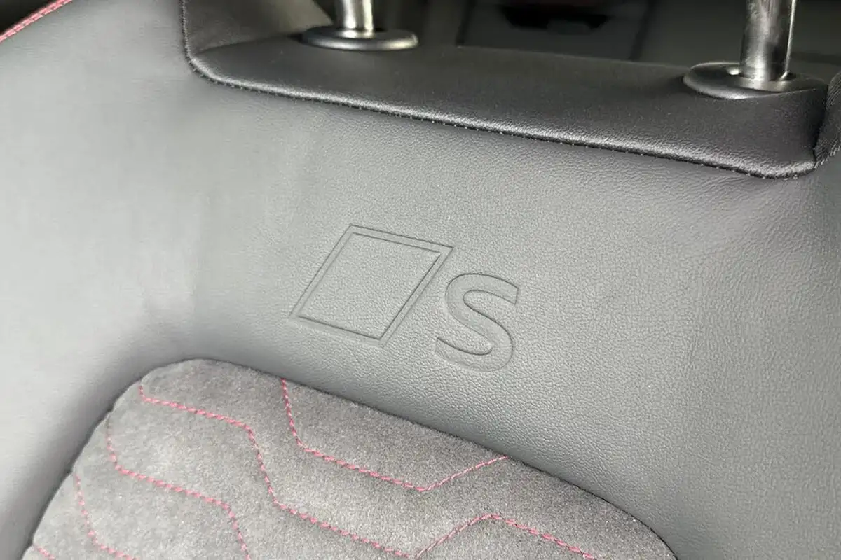 2025-audi-s6-e-tron-e-launch-edition-big-52