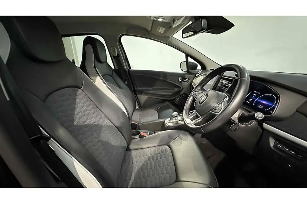 2021-renault-zoe-e-gt-line-big-23