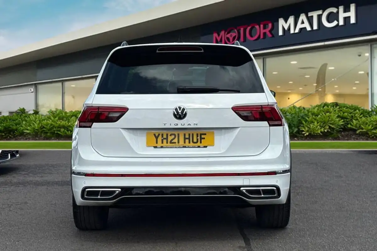 2021-volkswagen-tiguan-15-tsi-r-line-big-3