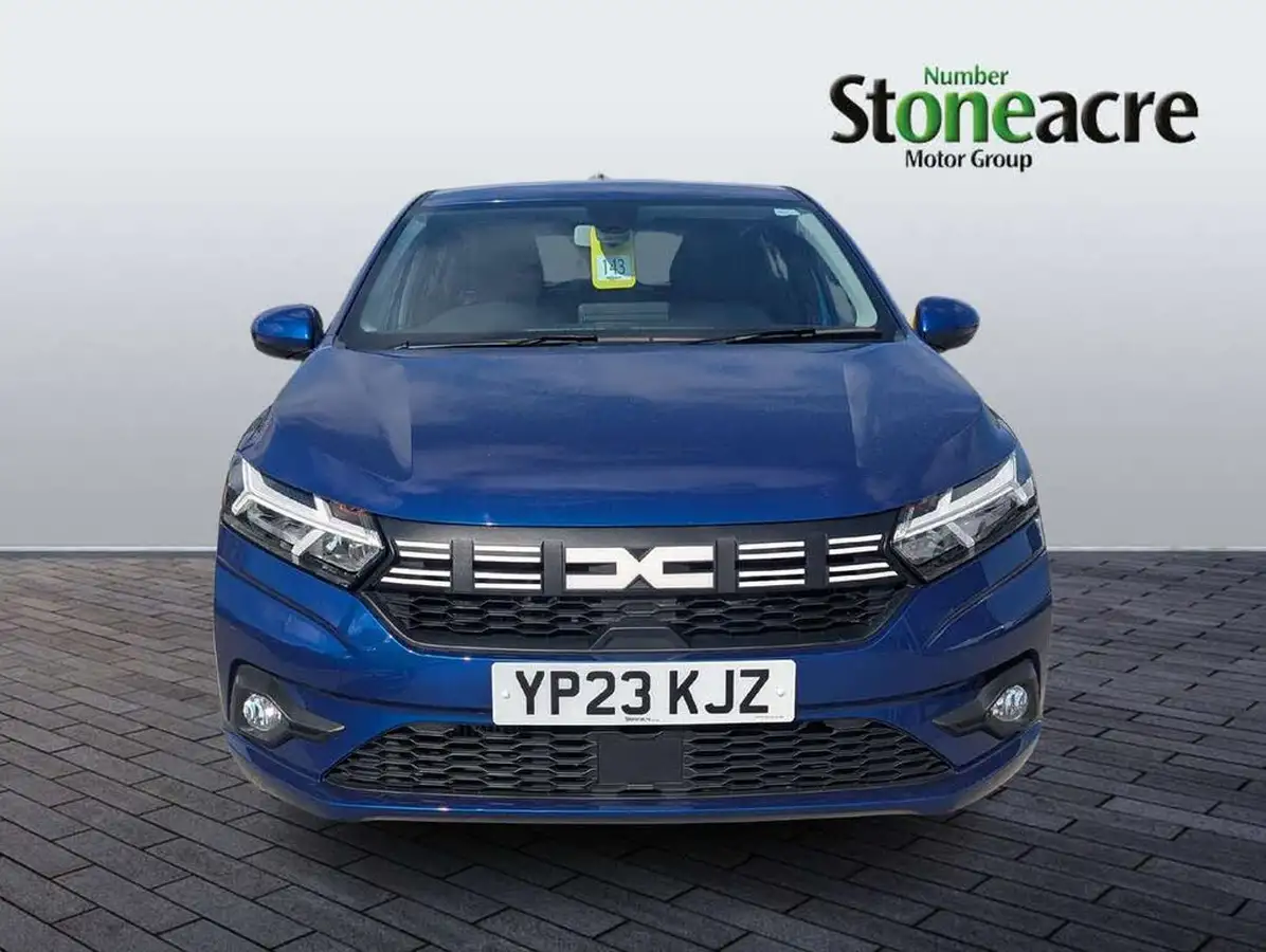 2023-dacia-sandero-10-tce-expression-100bhp-bi-fuel-big-1