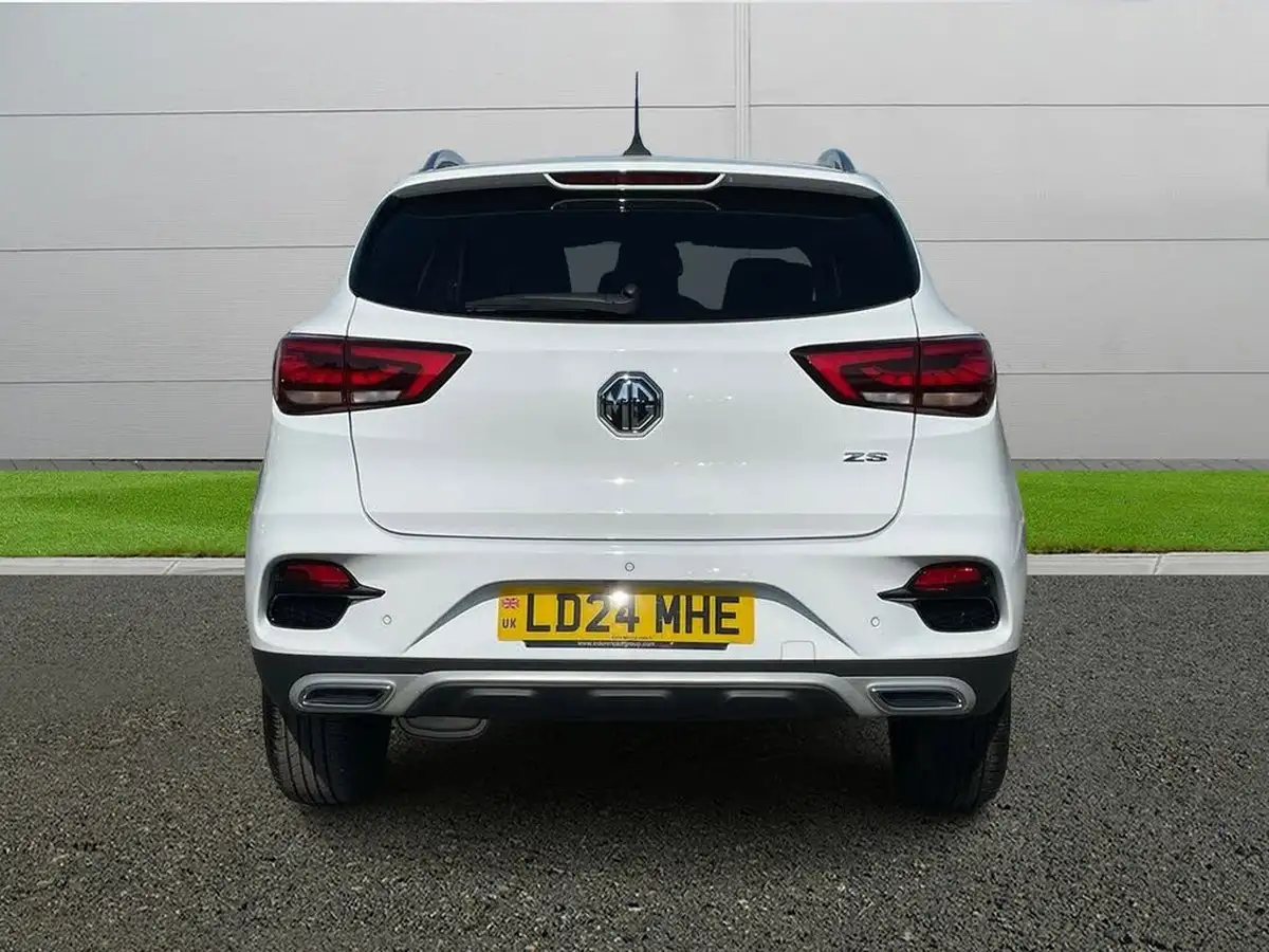 2024-mg-zs-suv-10t-gdi-exclusive-auto-big-5