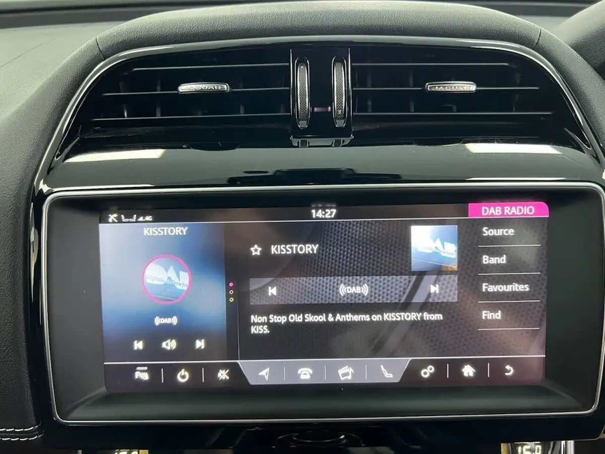 2019-jaguar-xe-20i-r-sport-200ps-big-34
