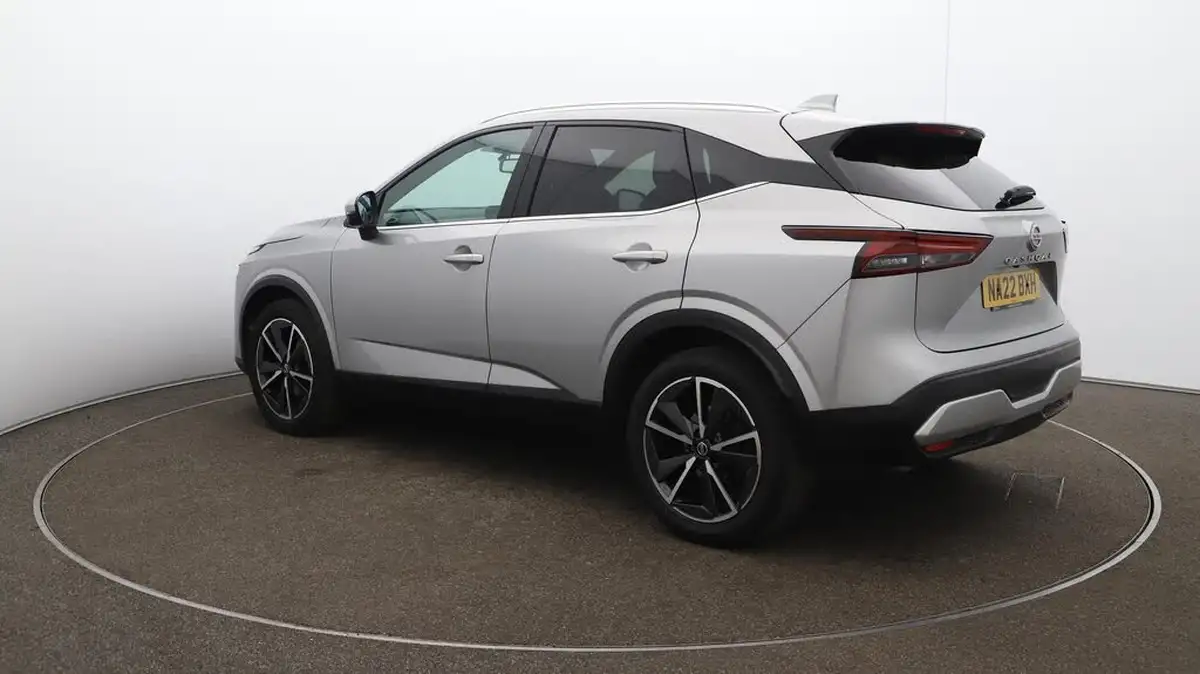 2022-nissan-qashqai-13-dig-t-tekna-158ps-big-54