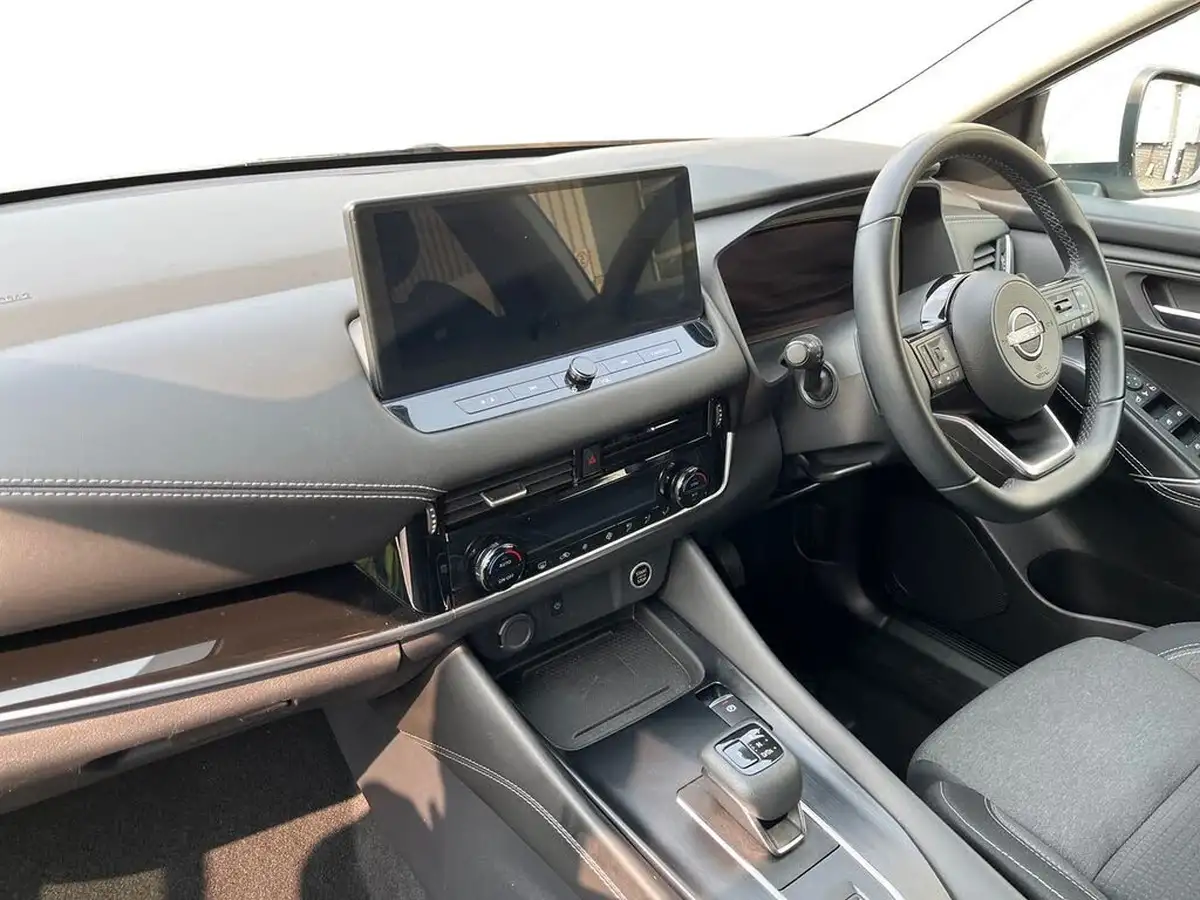 2022-nissan-qashqai-13-dig-t-n-connecta-160ps-auto-big-8