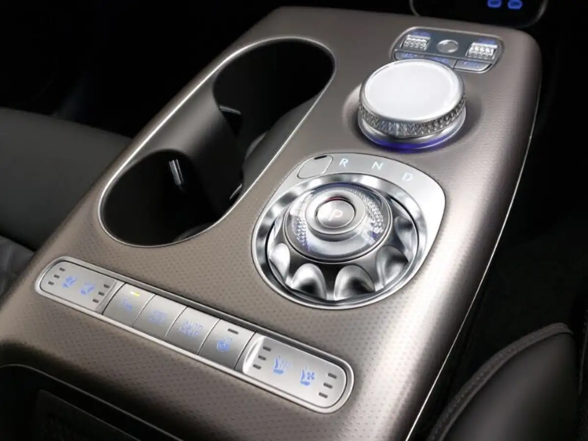2025-genesis-gv60-e-premium-229ps-big-16