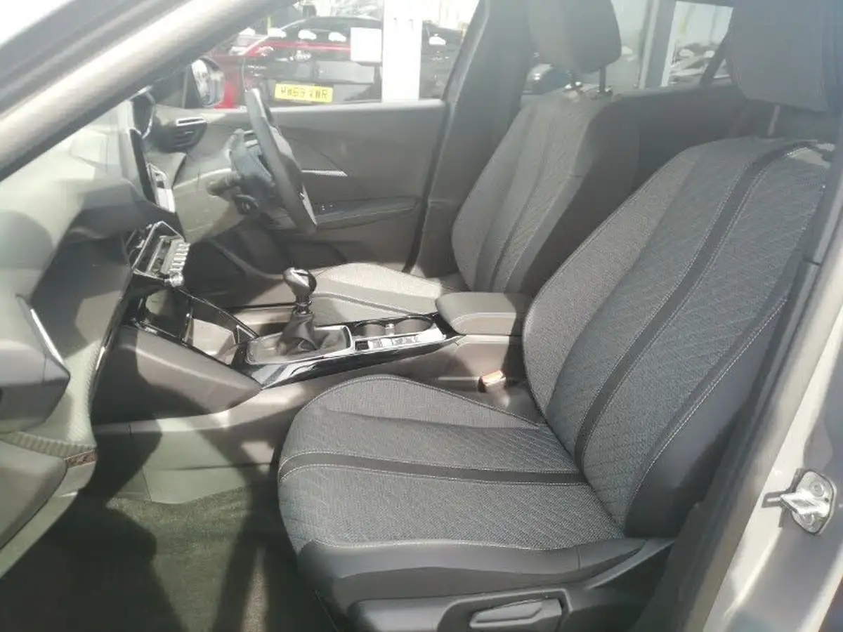 2024-peugeot-2008-suv-12-puretech-allure-130ps-big-4