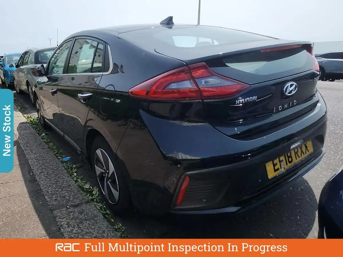 2018-hyundai-ioniq-16-gdi-premium-se-hybrid-big-1