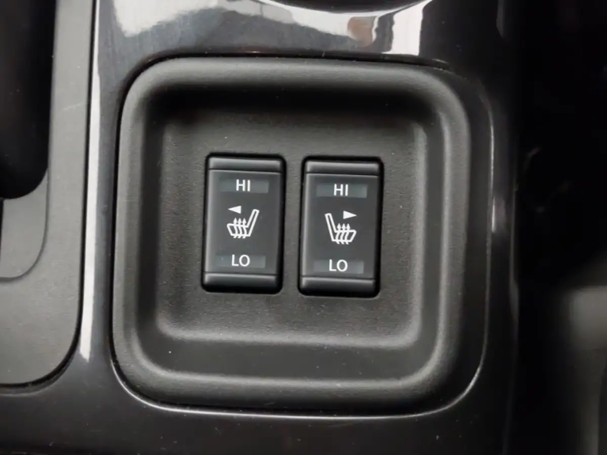 2019-nissan-juke-16-tekna-112ps-ss-big-10