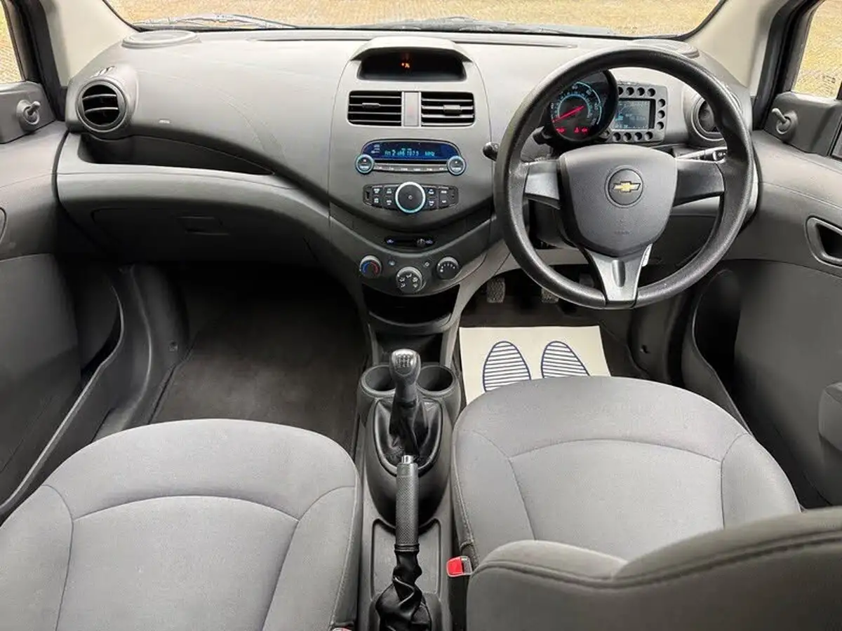 2011-chevrolet-spark-10-big-1