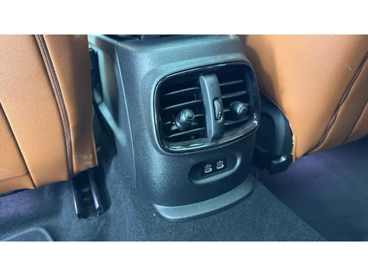 2022-mini-clubman-20-john-cooper-works-premium-plus-big-50