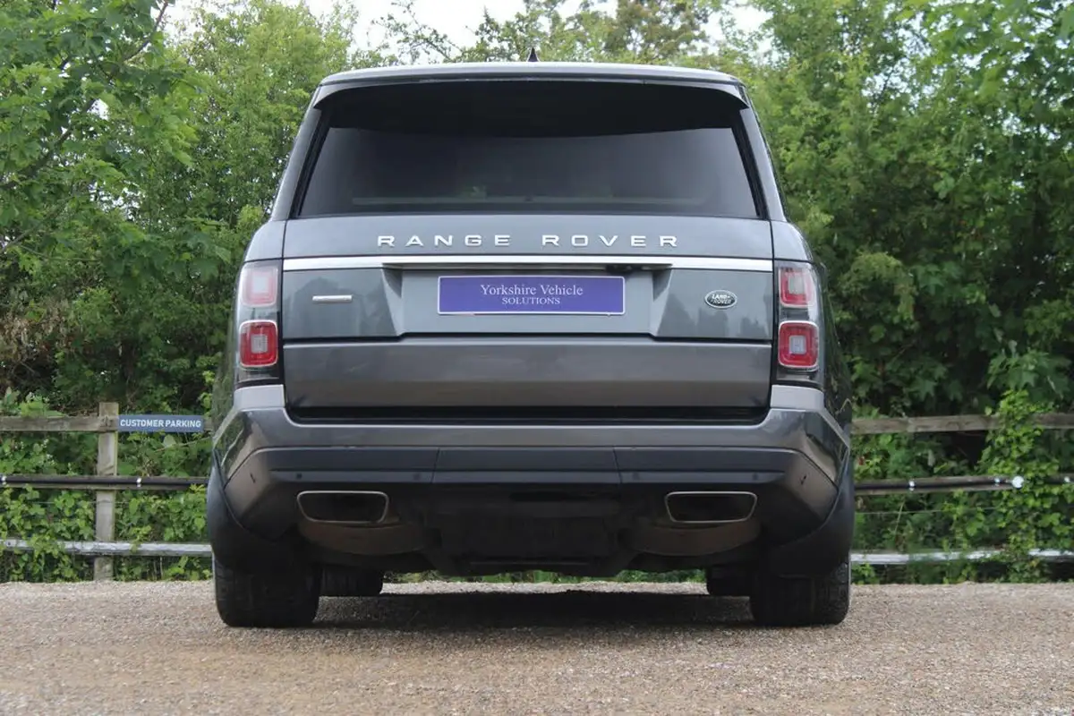 2019-land-rover-range-rover-30-sdv6-autobiography-big-41