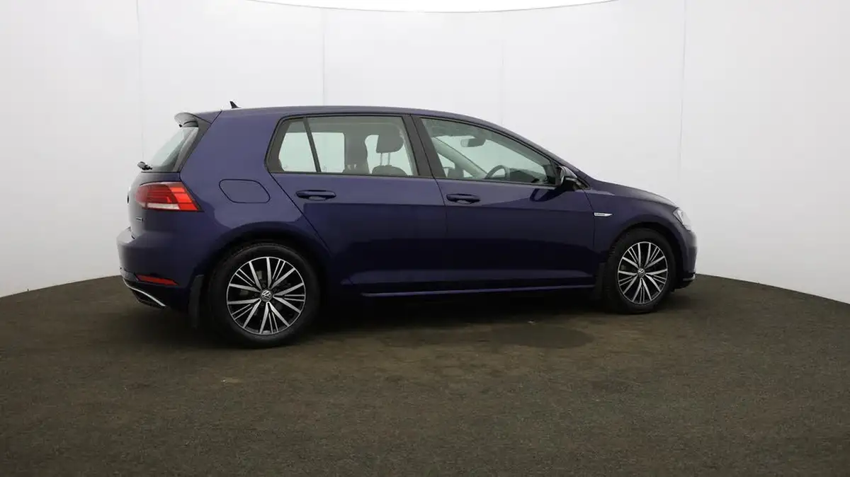 2018-volkswagen-golf-15-tsi-se-130ps-ss-hatchback-5d-big-58