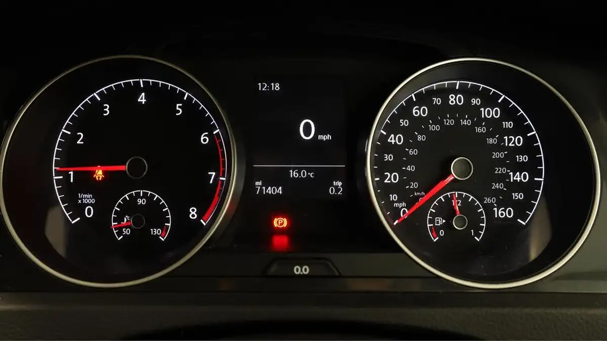 2018-volkswagen-golf-15-tsi-se-130ps-ss-hatchback-5d-big-10