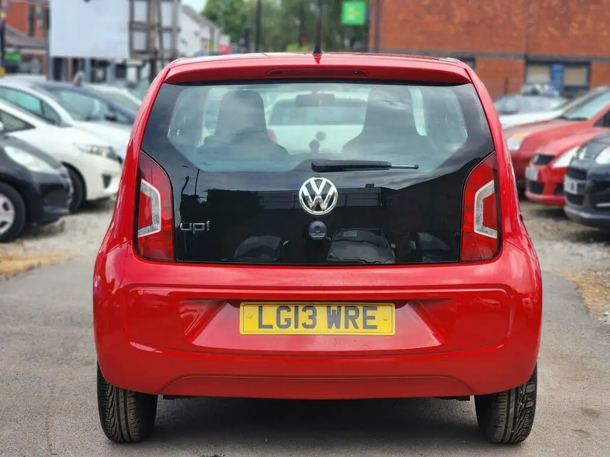 2013-volkswagen-up-10-high-up-3d-big-29