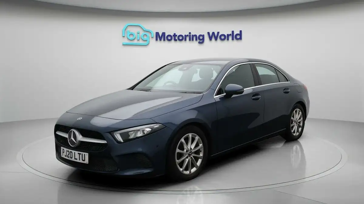 2020-mercedes-benz-a-class-13-a200-sport-executive-saloon-4d-7g-dct-big-3