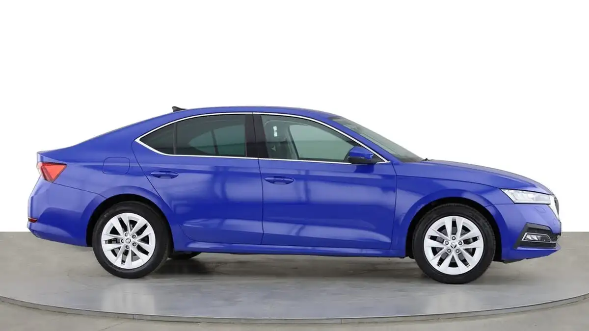 2022-skoda-octavia-20tdi-se-l-150ps-hatchback-big-10