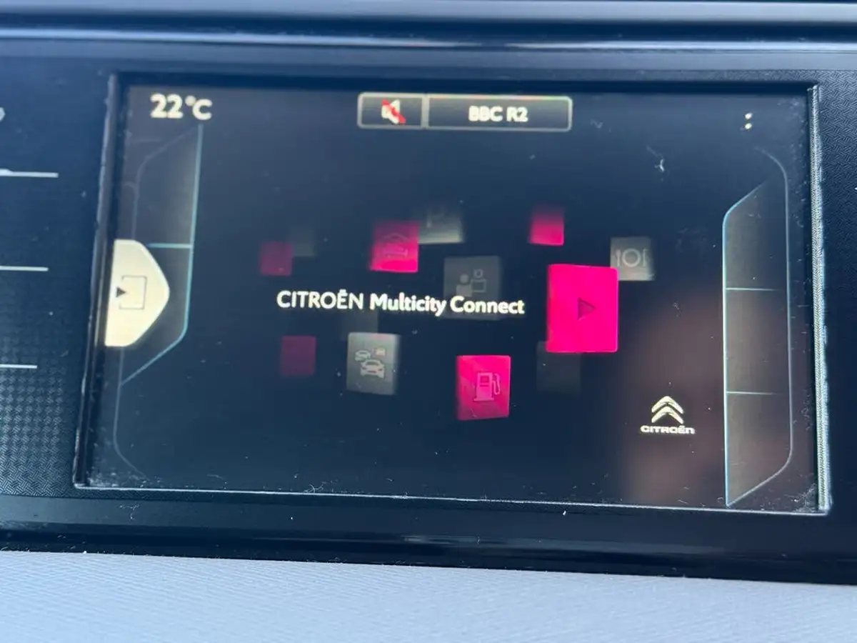 2014-citroen-grand-c4-picasso-16e-hdi-vtr-115ps-big-21