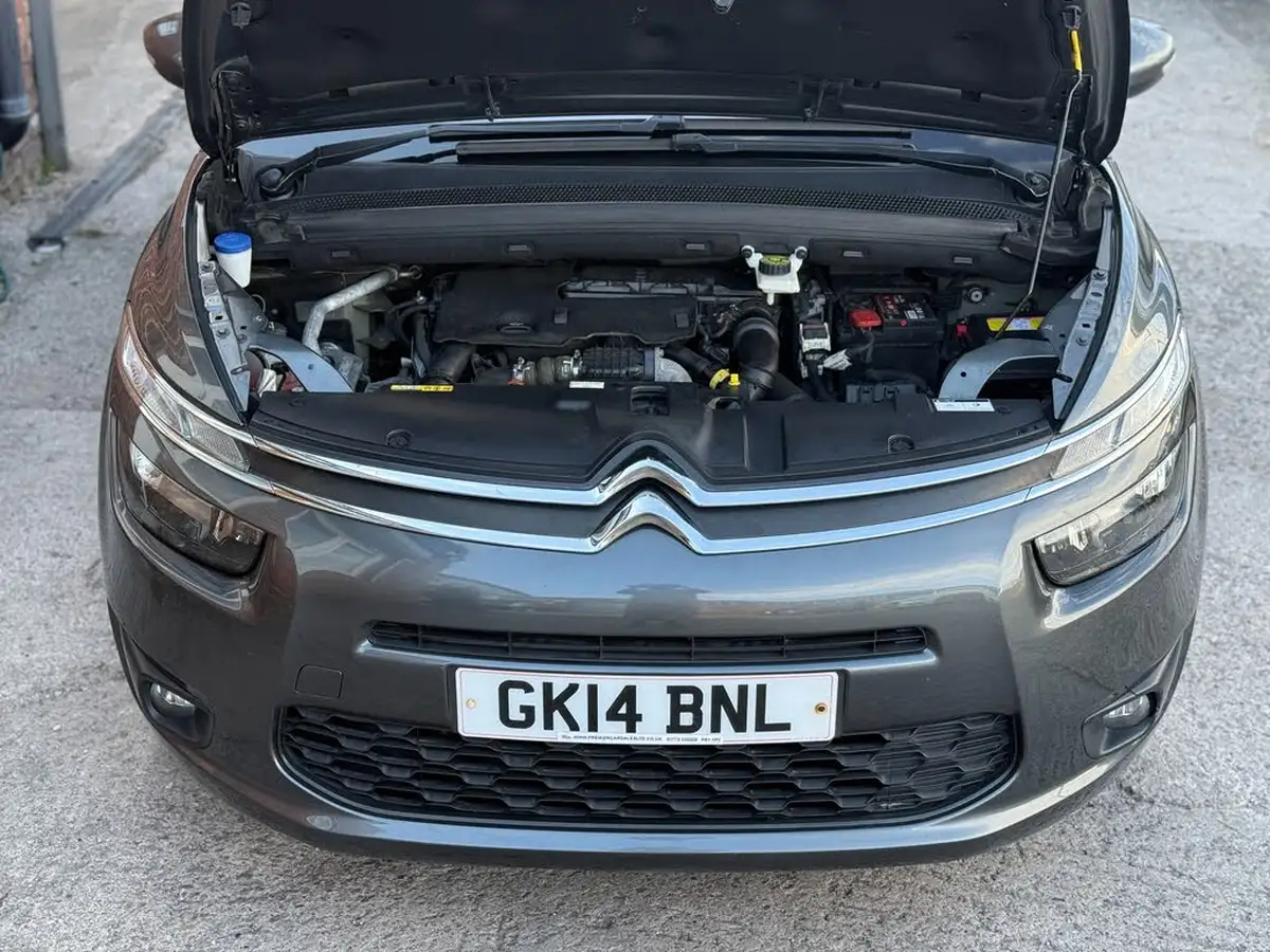 2014-citroen-grand-c4-picasso-16e-hdi-vtr-115ps-big-45