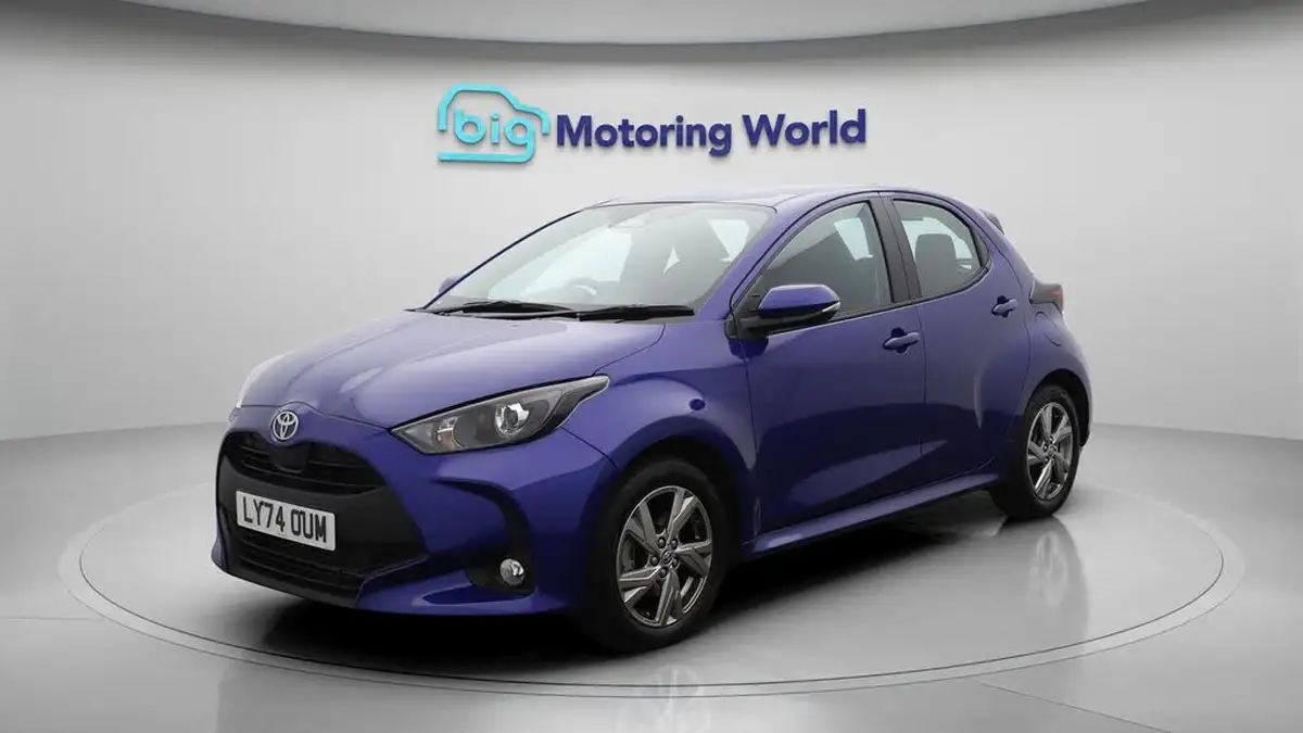 2025-toyota-yaris-15-vvt-i-icon-big-3
