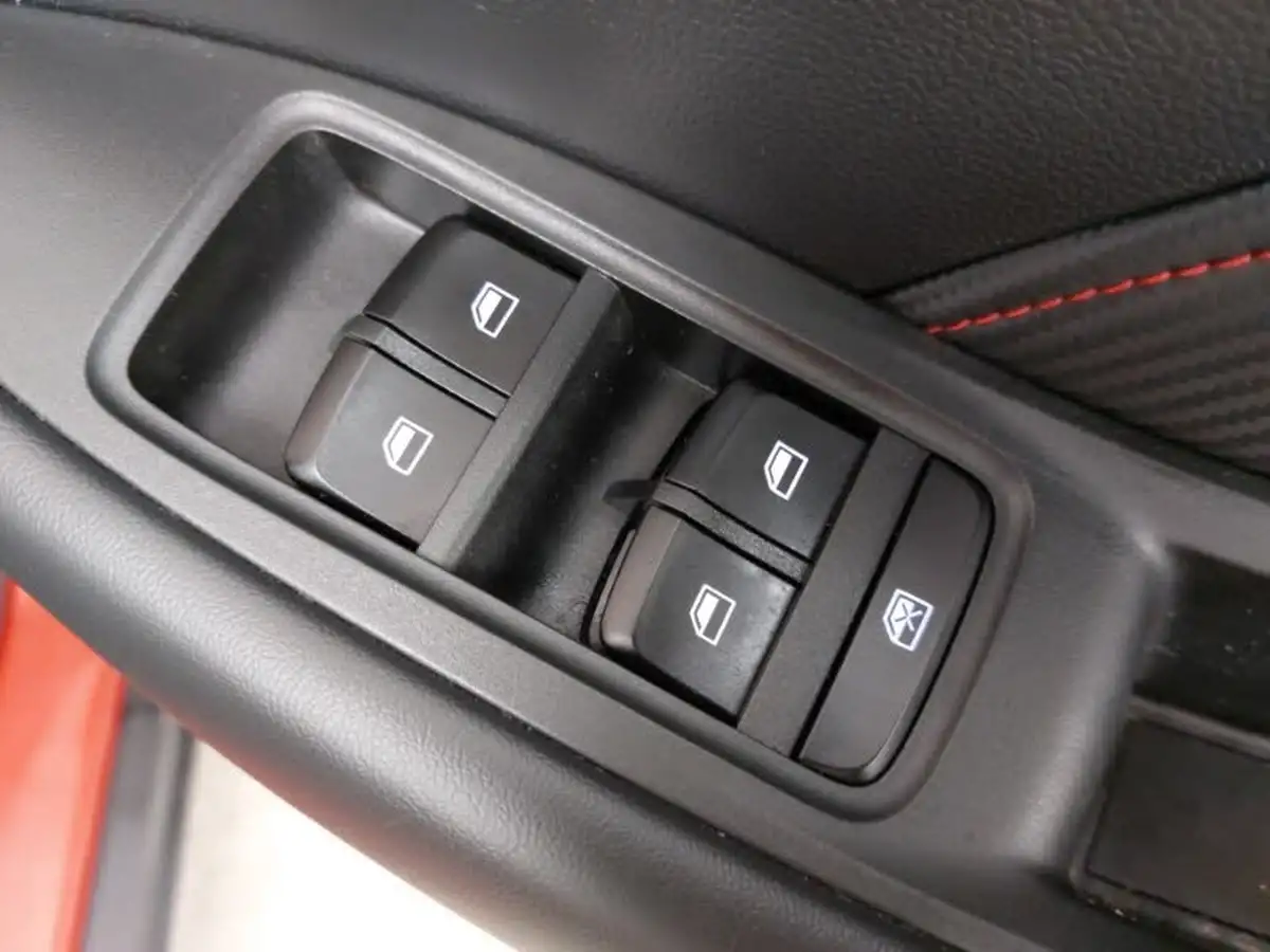 2020-mg-zs-suv-10t-gdi-excite-111ps-big-10