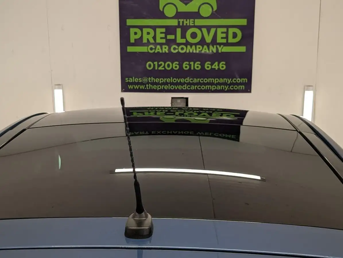 2014-kia-venga-16td-3-sat-nav-big-10