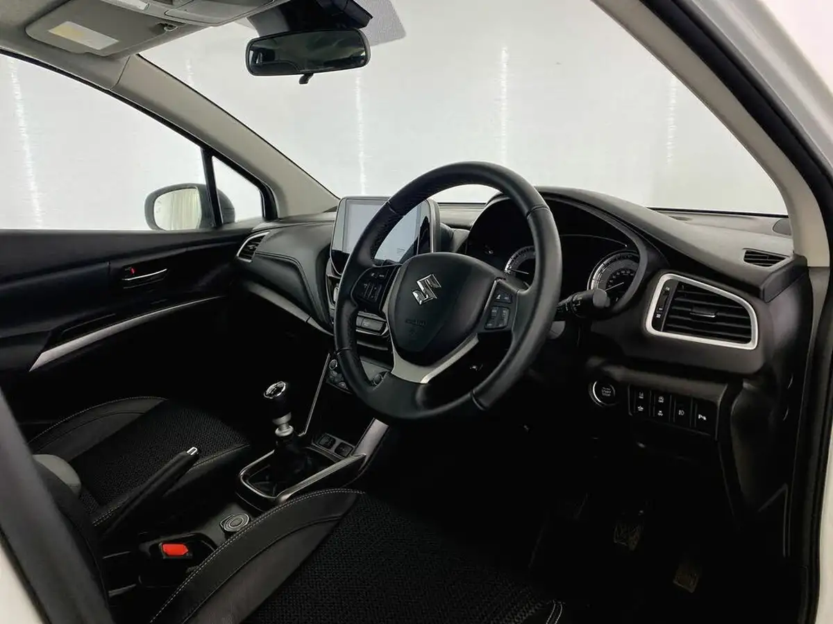 2024-suzuki-s-cross-14-boosterjet-ultra-allgrip-big-25