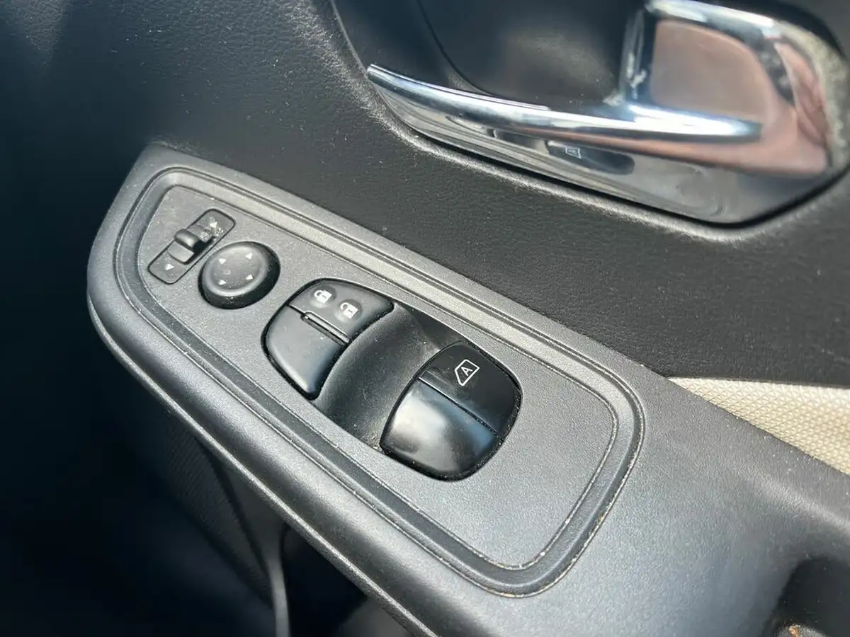 2018-nissan-micra-10-acenta-limited-edition-big-26