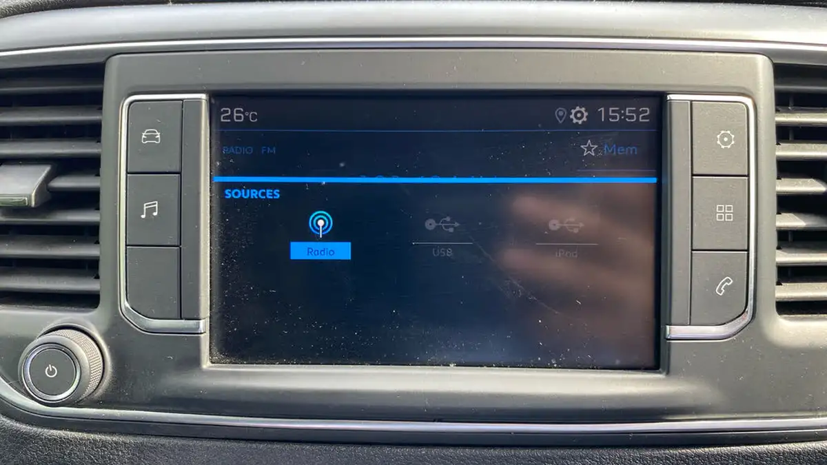 2023-peugeot-expert-20-bluehdi-professional-premium-standard-1400-big-30