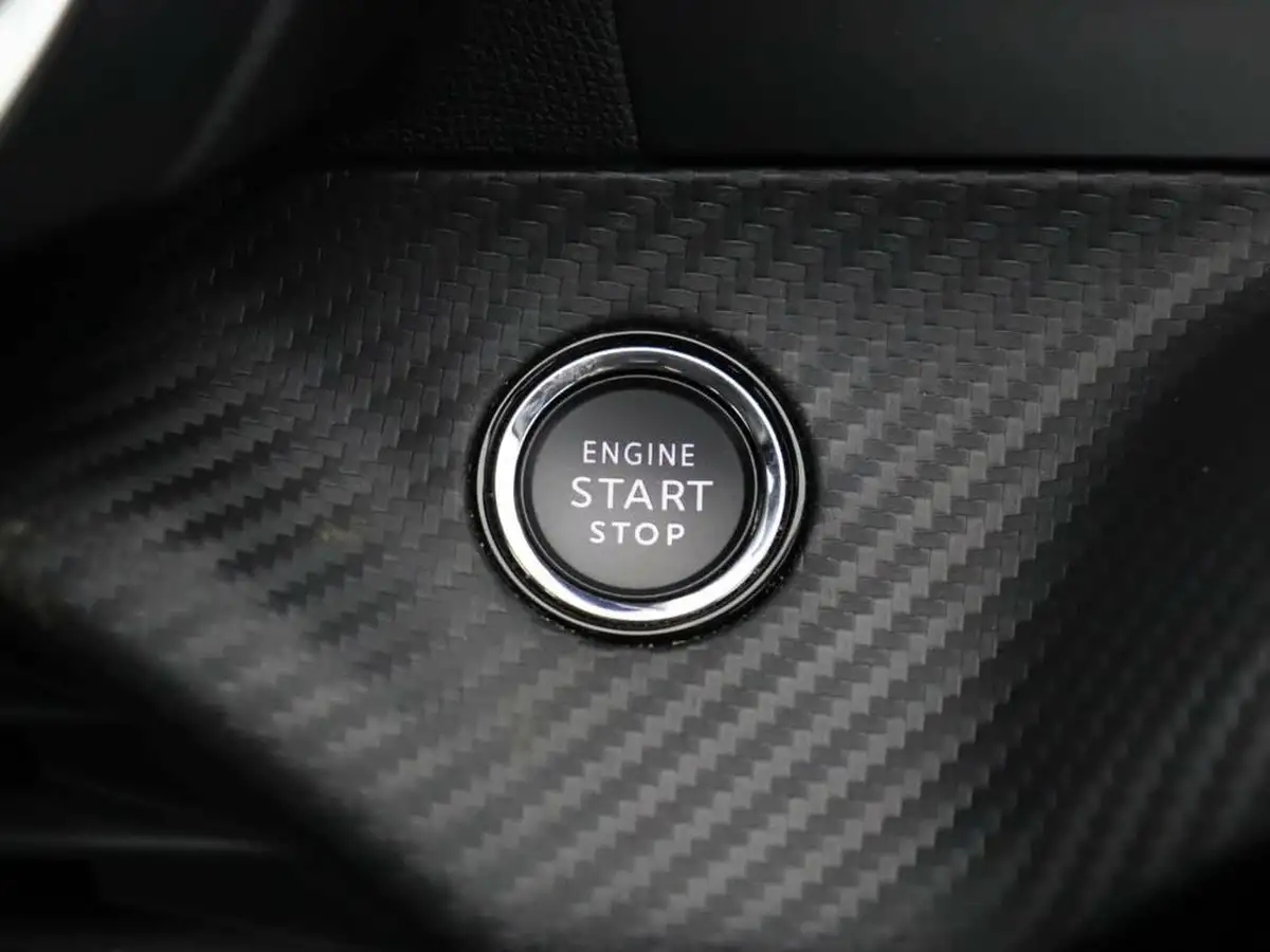 2021-peugeot-2008-suv-12-puretech-active-premium-100bhp-big-46