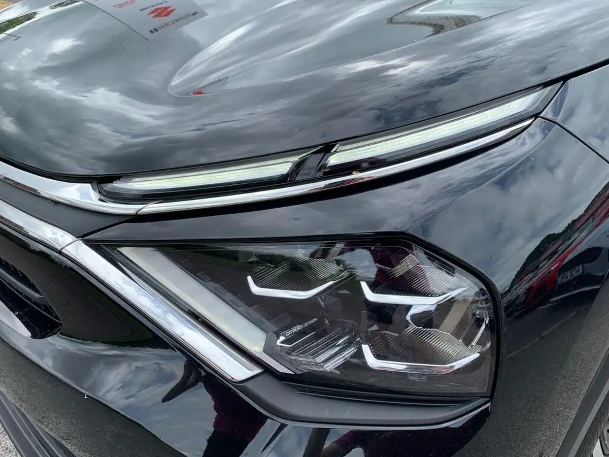 2021-citroen-c4-12-puretech-shine-130ps-big-43