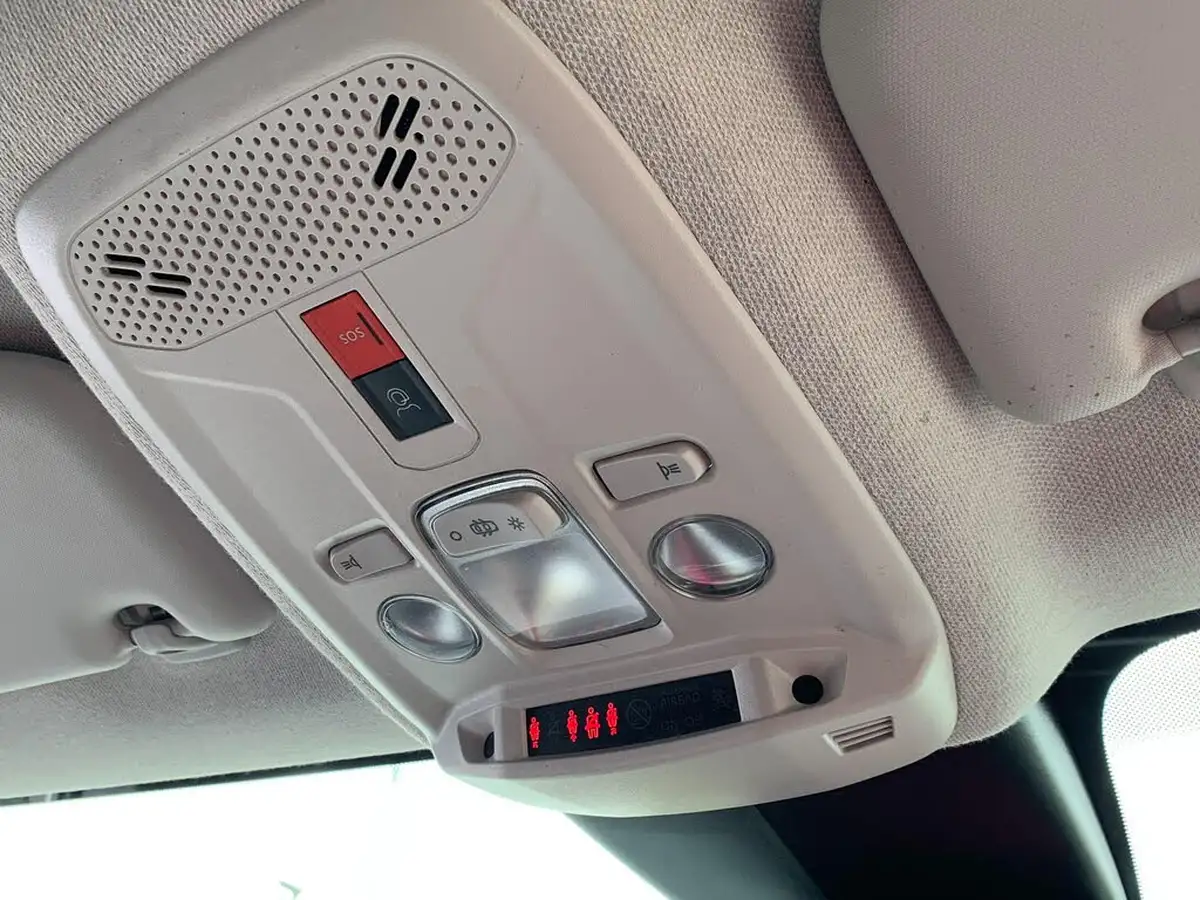 2021-citroen-c4-12-puretech-shine-130ps-big-15
