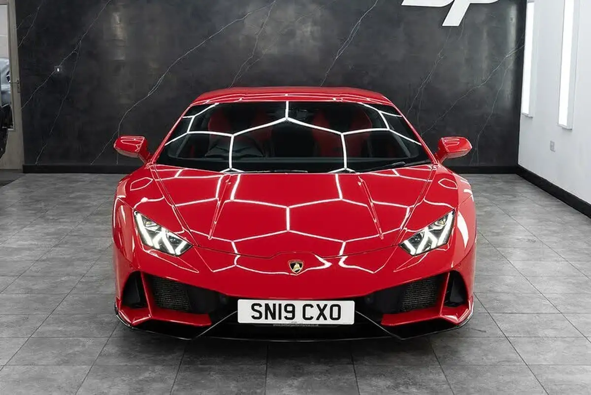 2019-lamborghini-huracan-52-evo-coupe-big-25