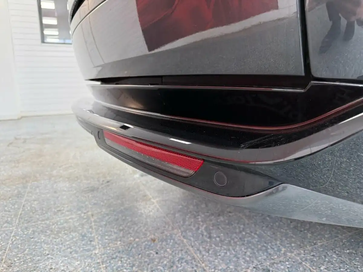 2022-land-rover-range-rover-30-d350-hse-big-22