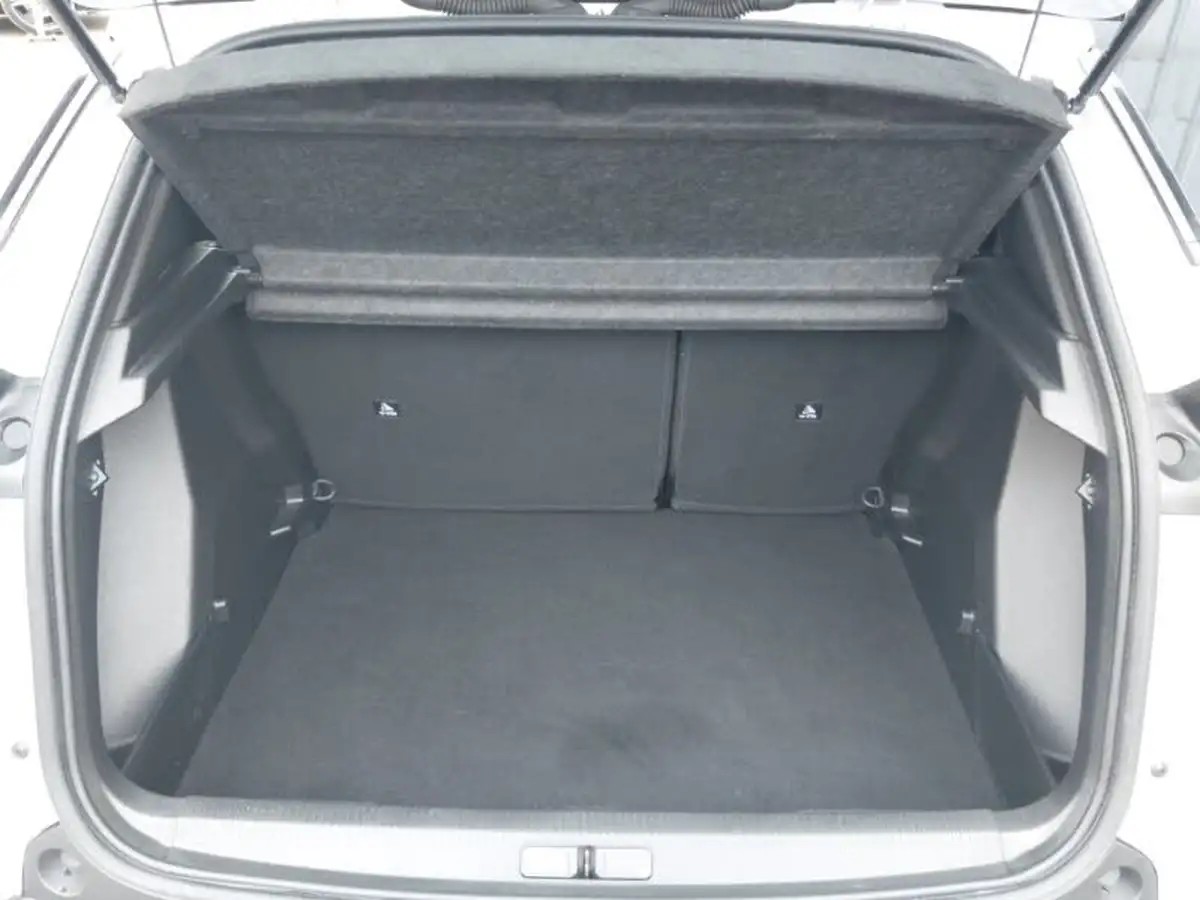 2024-peugeot-2008-suv-12-puretech-active-100ps-big-7