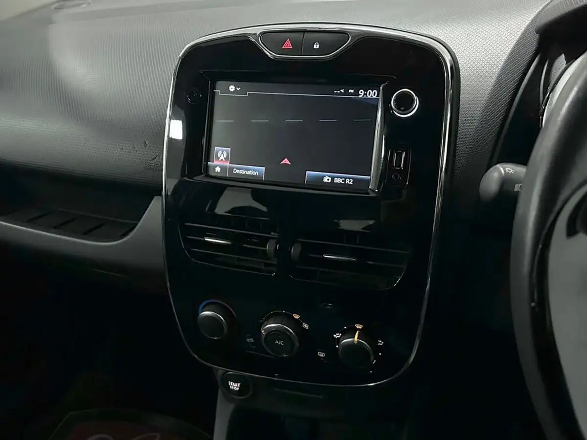 2015-renault-clio-09-dynamique-big-25