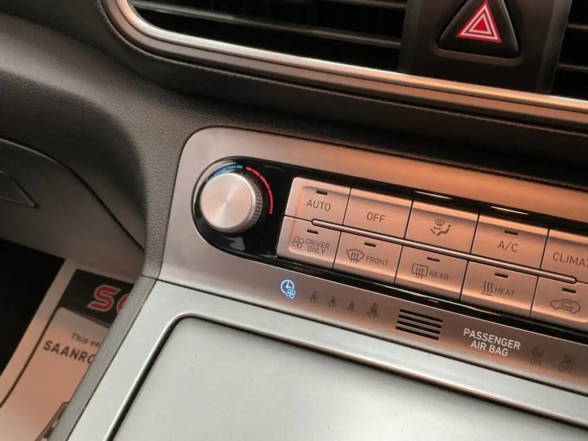 2019-hyundai-kona-e-premium-se-64kwh-big-41