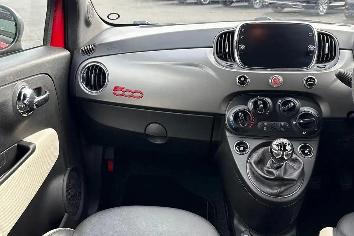 2017-fiat-500-12-s-big-13