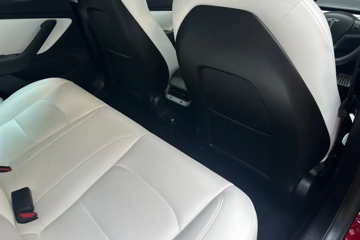 2019-tesla-model-3-e-4x4-performance-pack-big-26