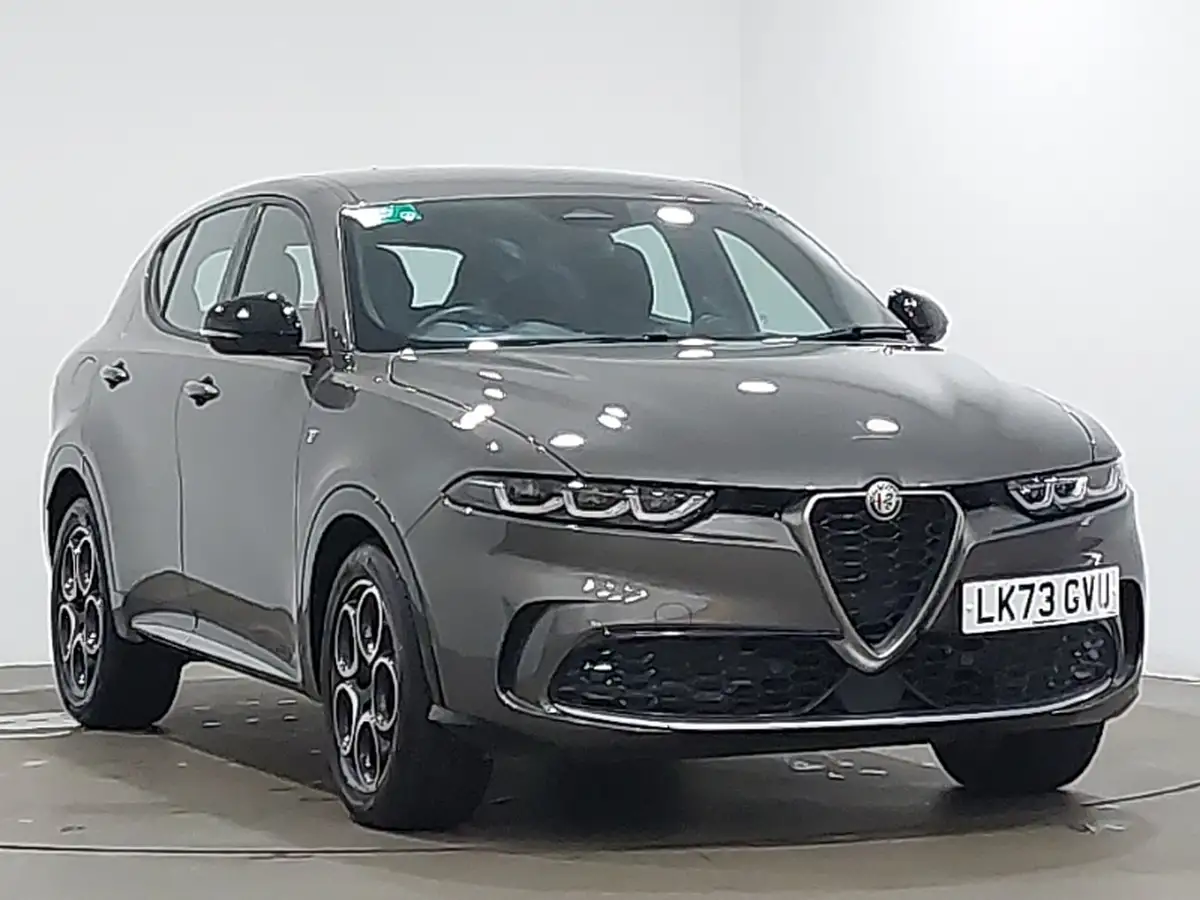 2023-alfa-romeo-tonale-15-tributo-italiano-big-0