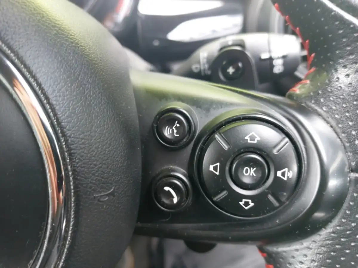 2019-mini-cooper-20-john-cooper-works-comfortnav-hatchback-3d-auto-big-16