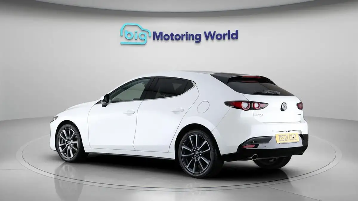 2021-mazda-mazda3-20-gt-sport-122ps-hatchback-5d-big-5