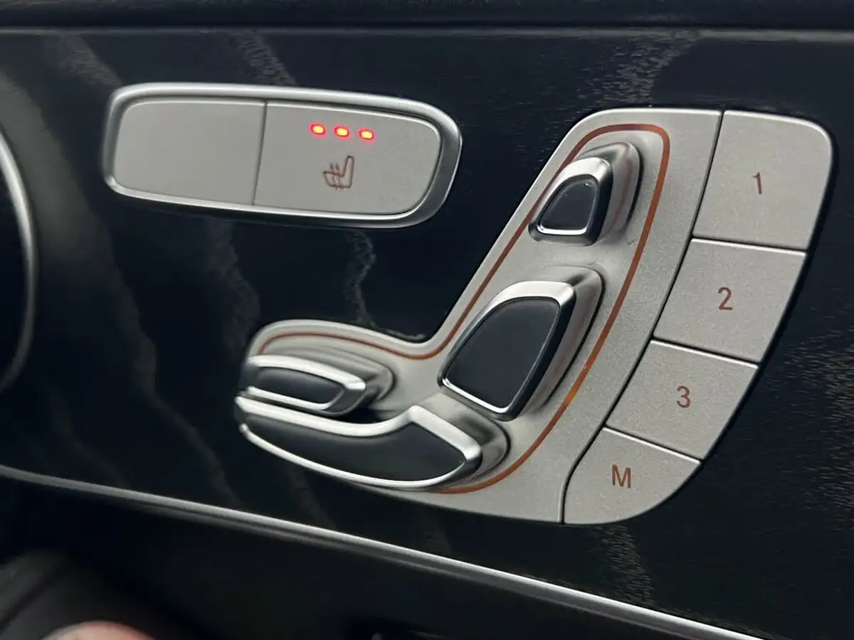 2018-mercedes-benz-glc-class-21d-glc250d-amg-line-premiumss-station-wagon-5d-big-30