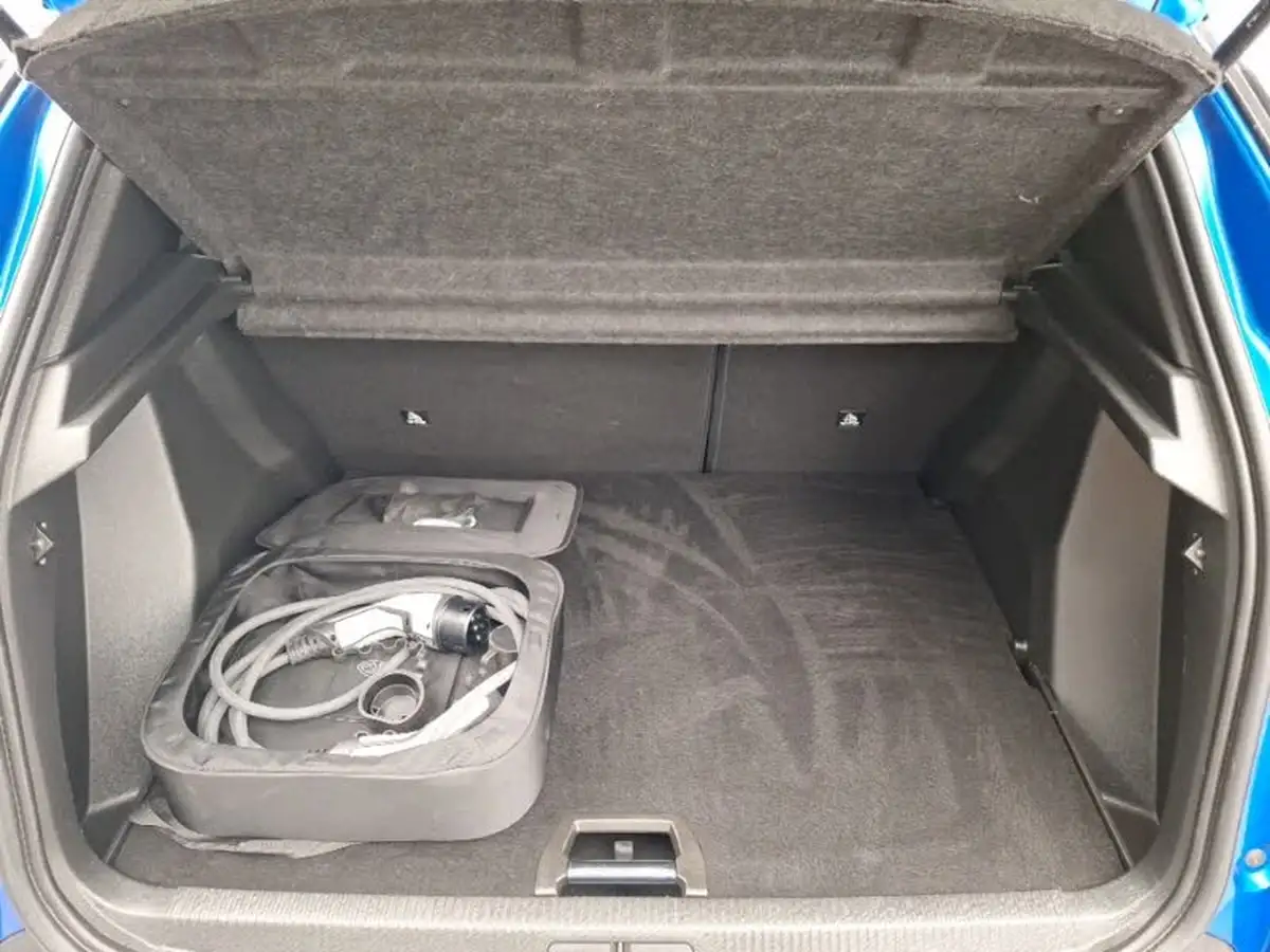 2022-peugeot-2008-suv-e-allure-premium-big-7