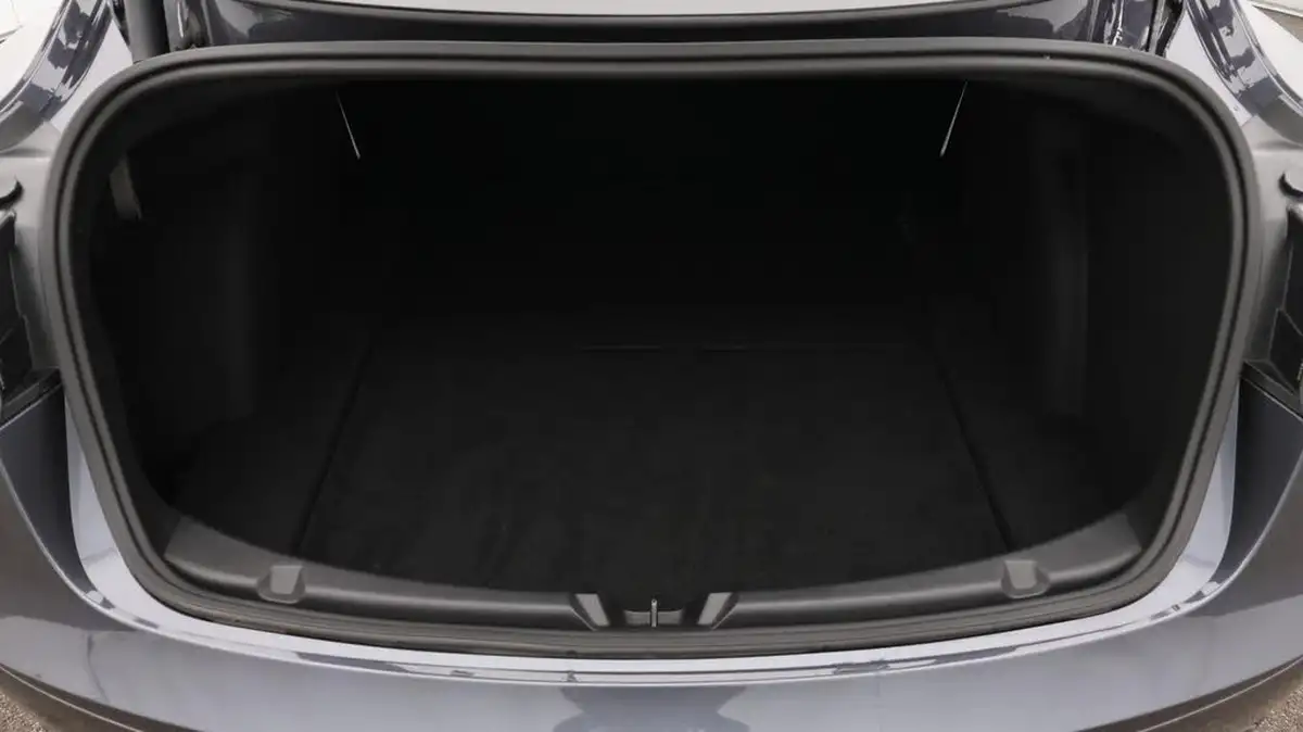 2021-tesla-model-3-e-long-range-4x4-big-17