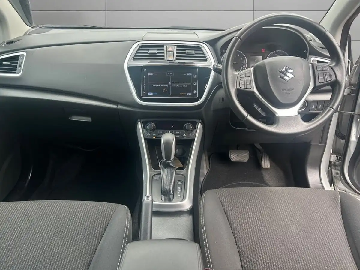 2017-suzuki-s-cross-10-boosterjet-sz-t-110ps-auto-big-8
