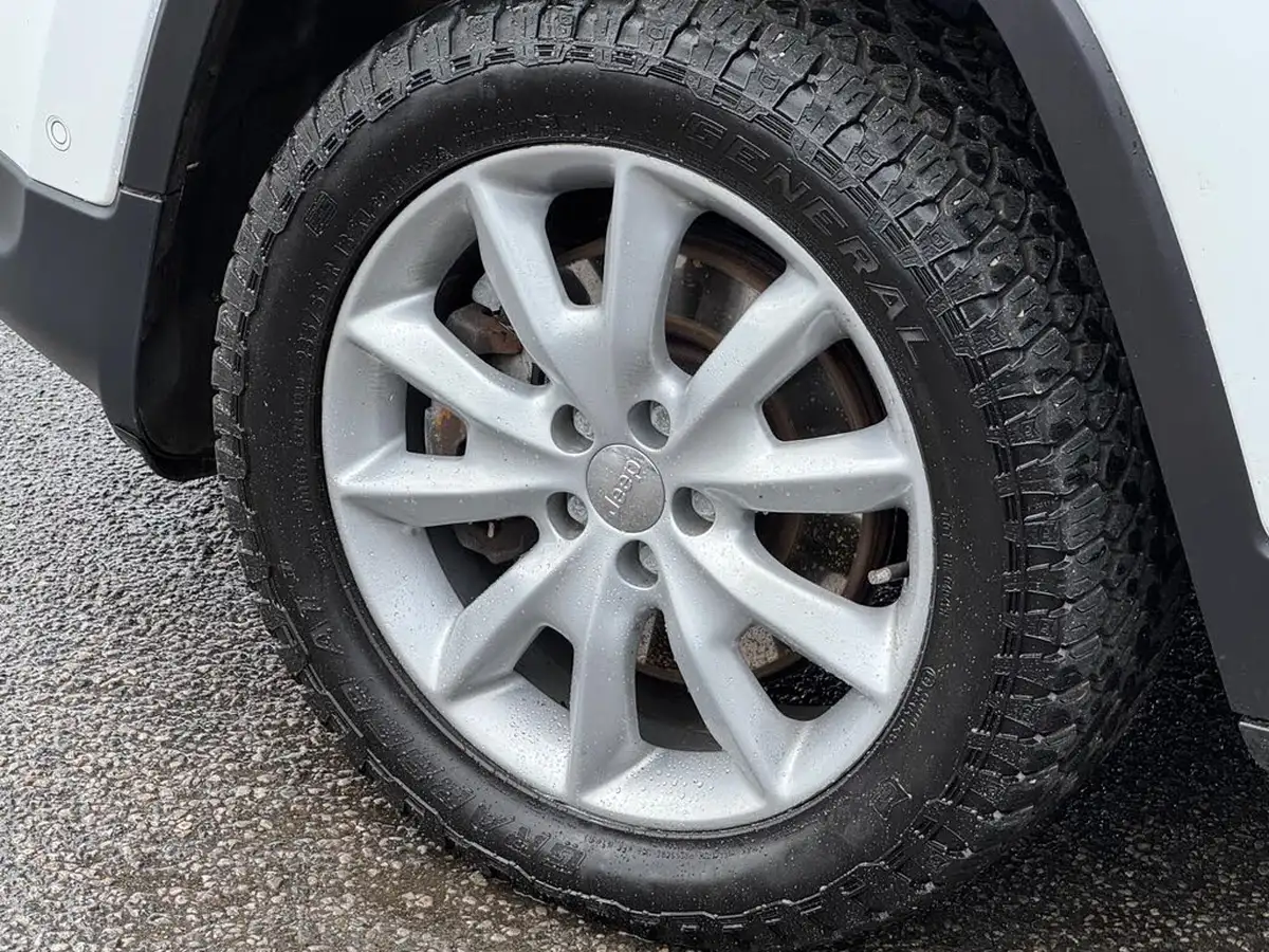 2016-jeep-cherokee-22multijet-ii-limited-ss-big-57