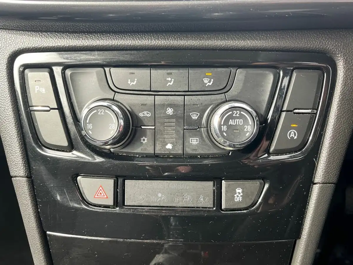 2017-vauxhall-mokka-x-16-design-nav-big-26